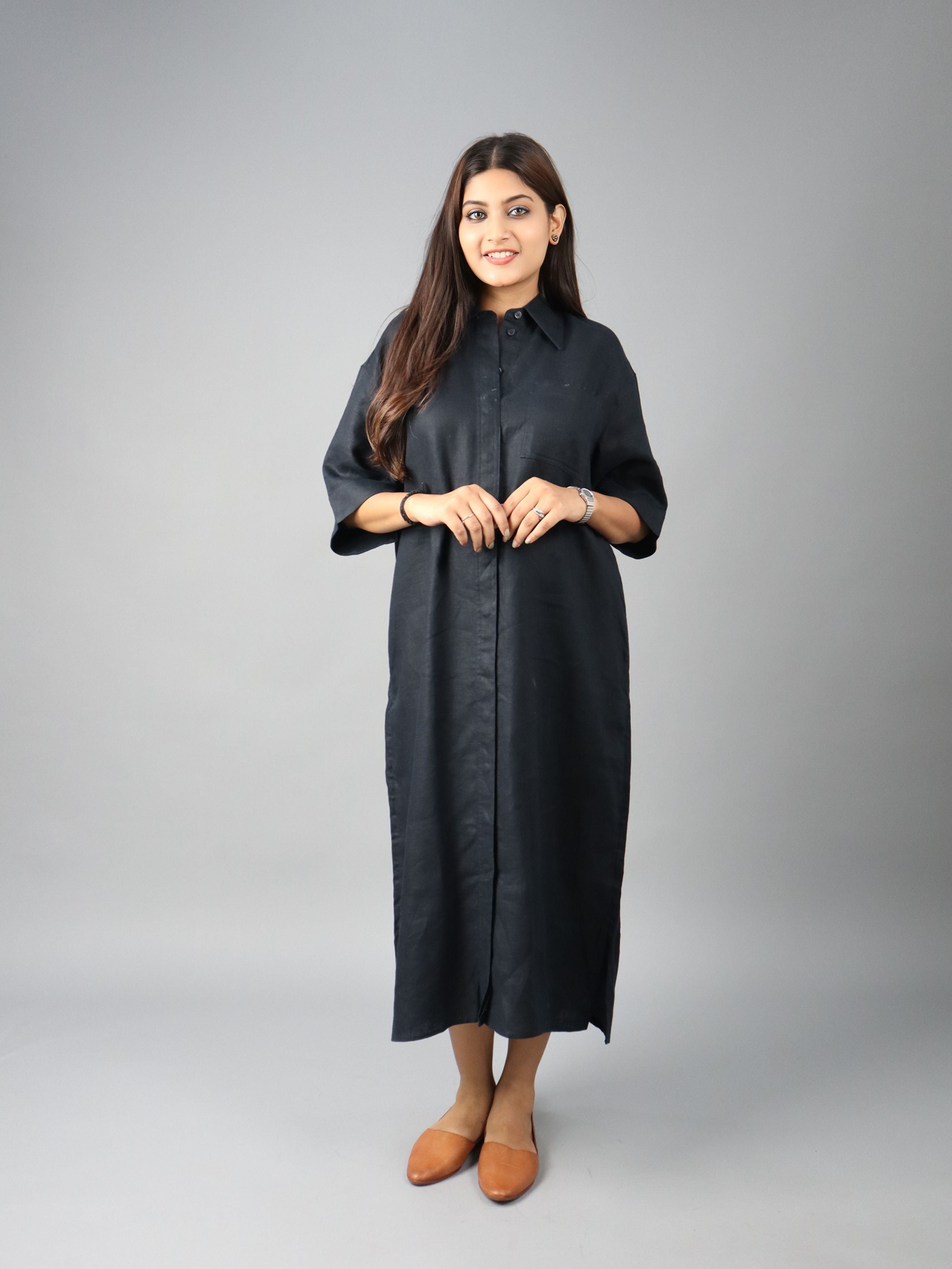 Women’s Black Solid Shirt Midi Dress
