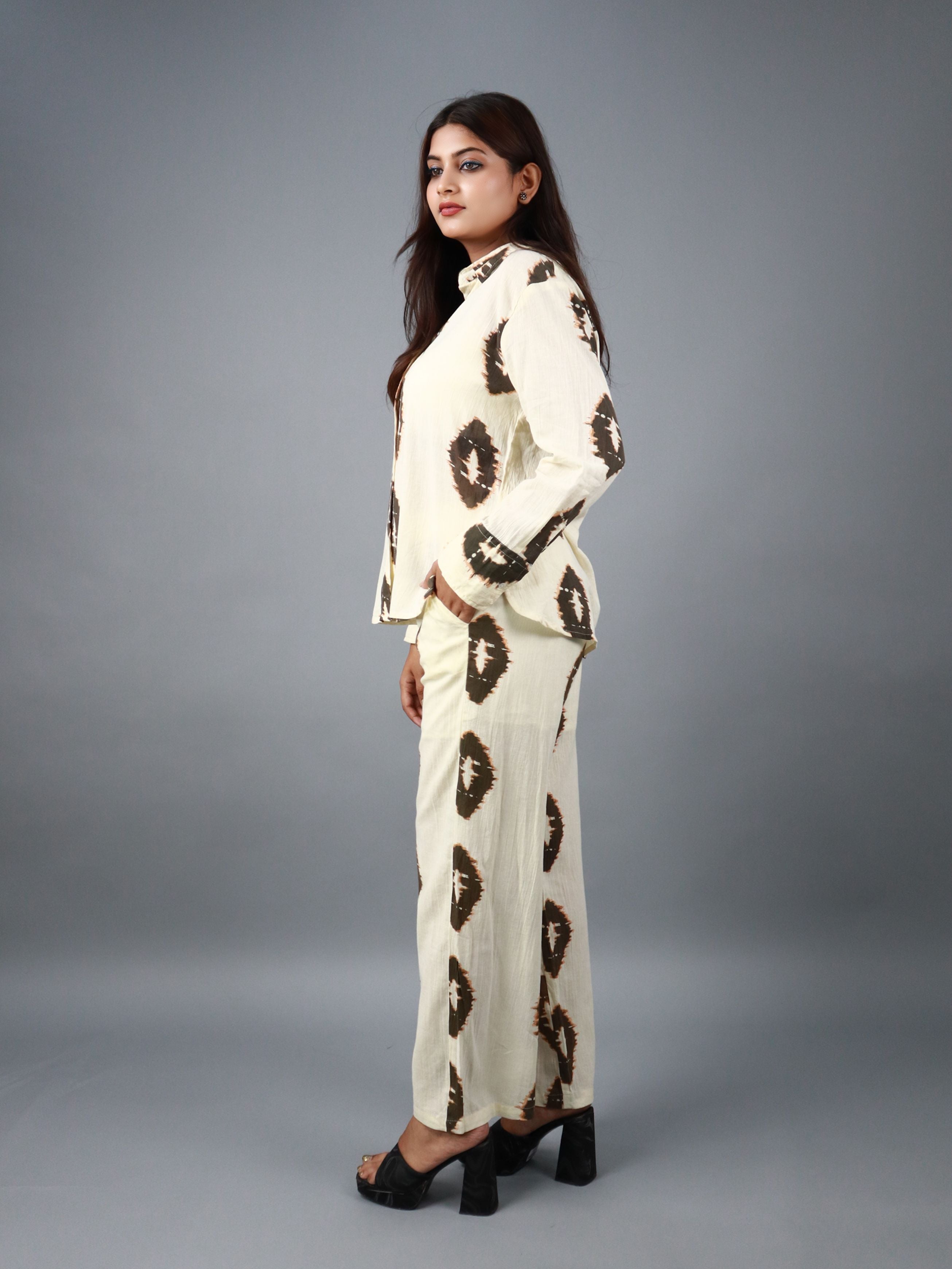 Women’s Beige & Brown Ikat Print Co-ord Set (Shirt & Pants)
