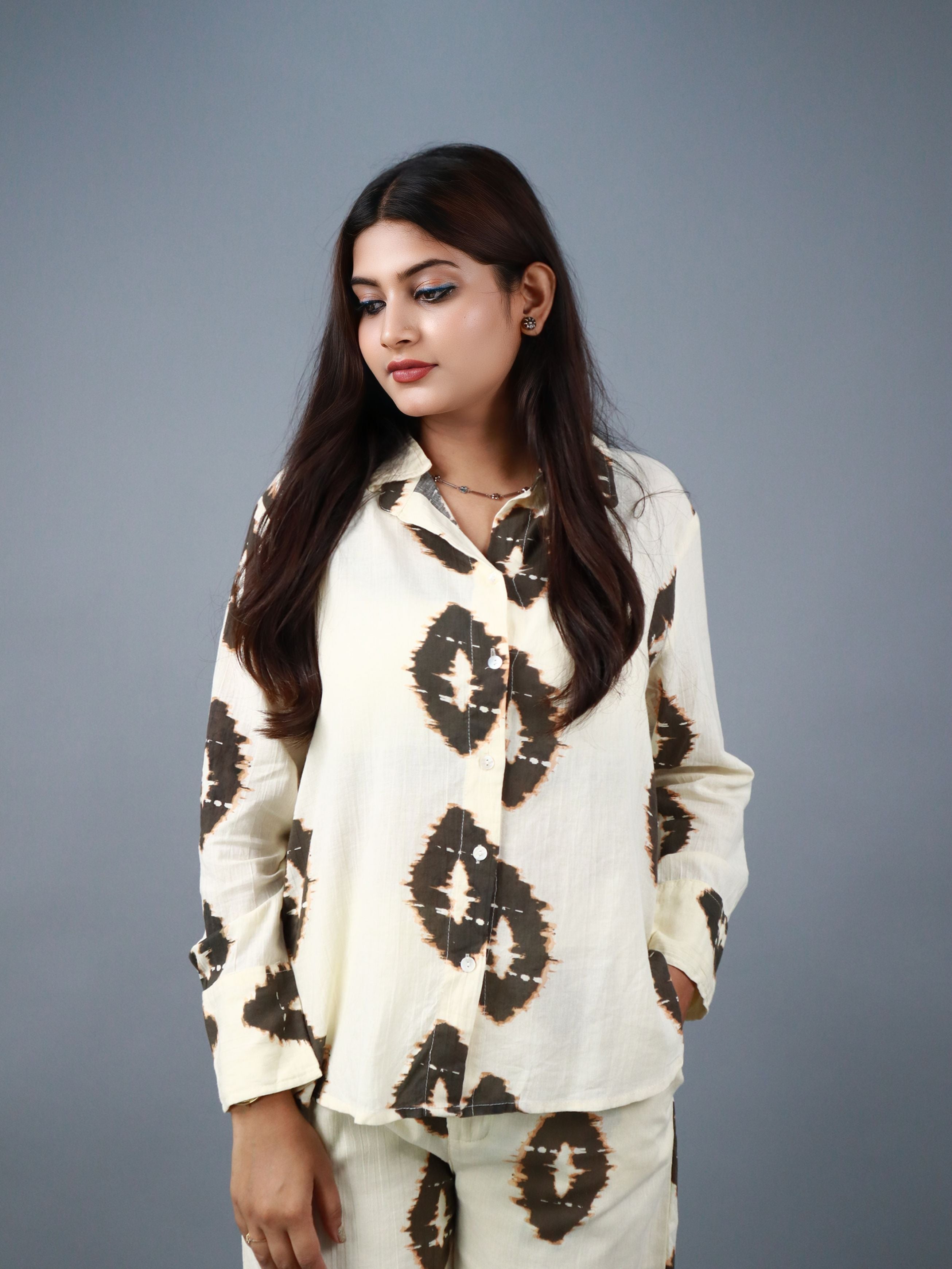 Women’s Beige & Brown Ikat Print Co-ord Set (Shirt & Pants)