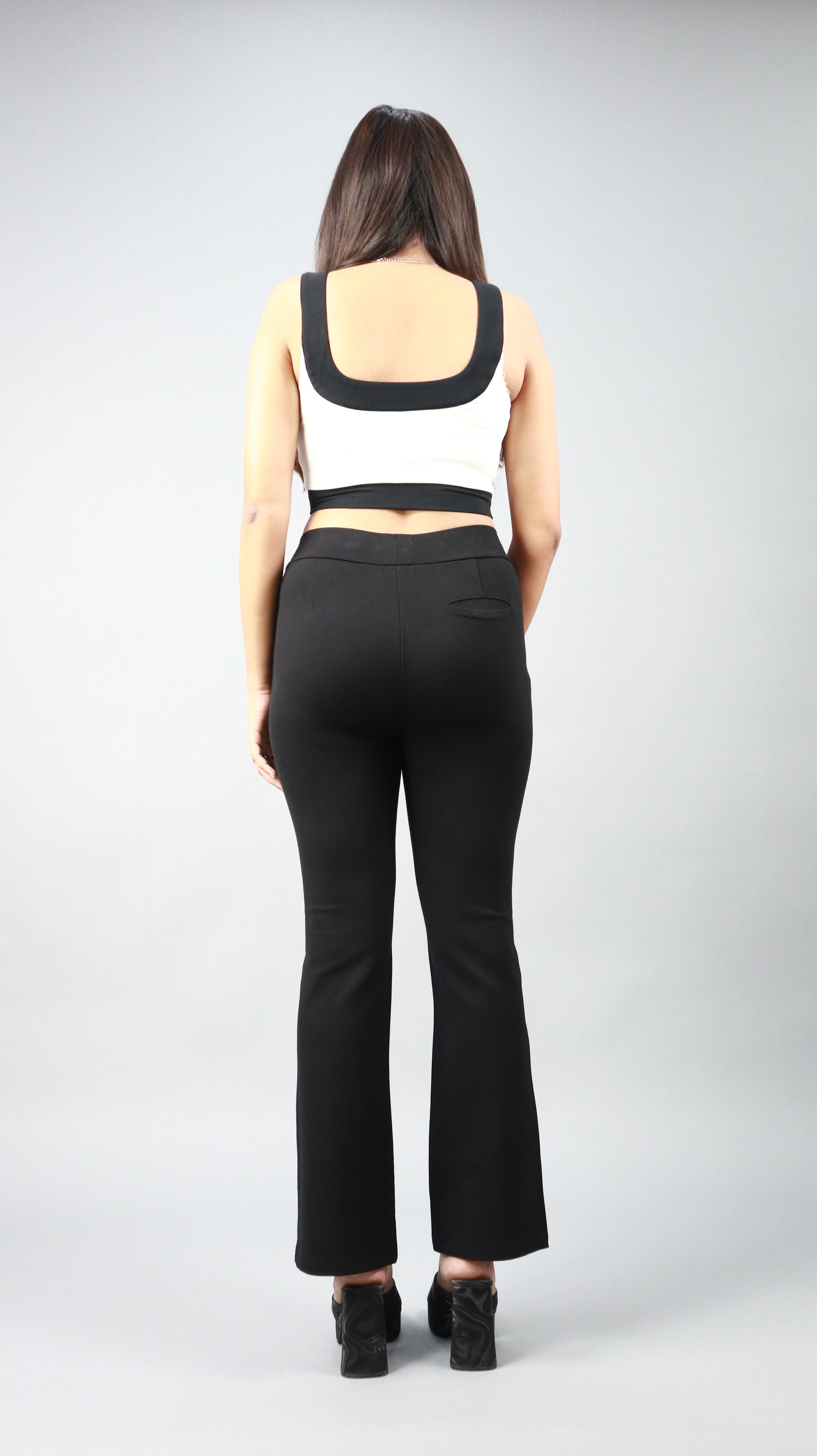 Women’s Black High-Waist Flared Jeggings Pants