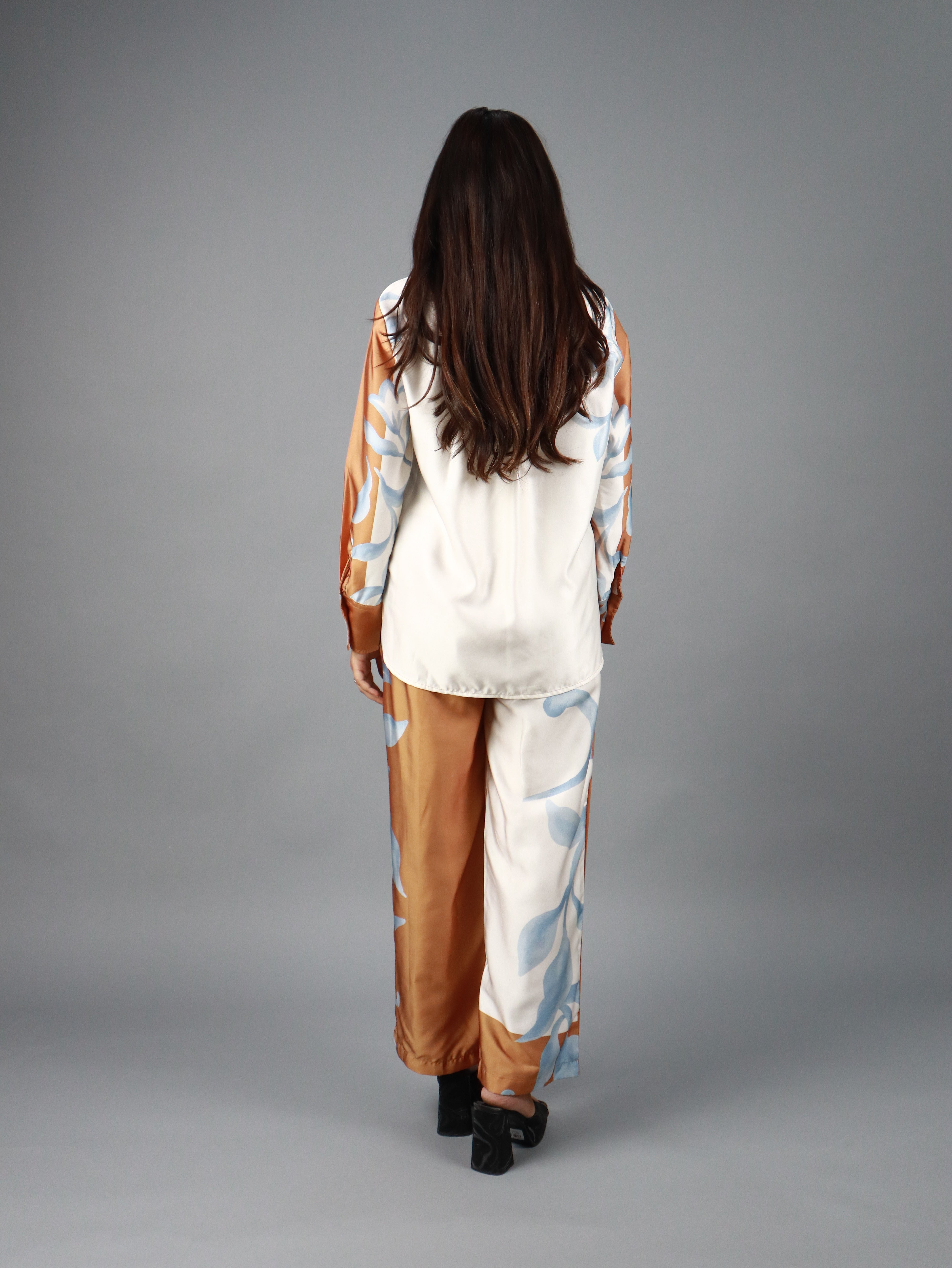 Women’s Brown & Blue Oversized Floral Print Co-ord Set (Shirt & Pants)